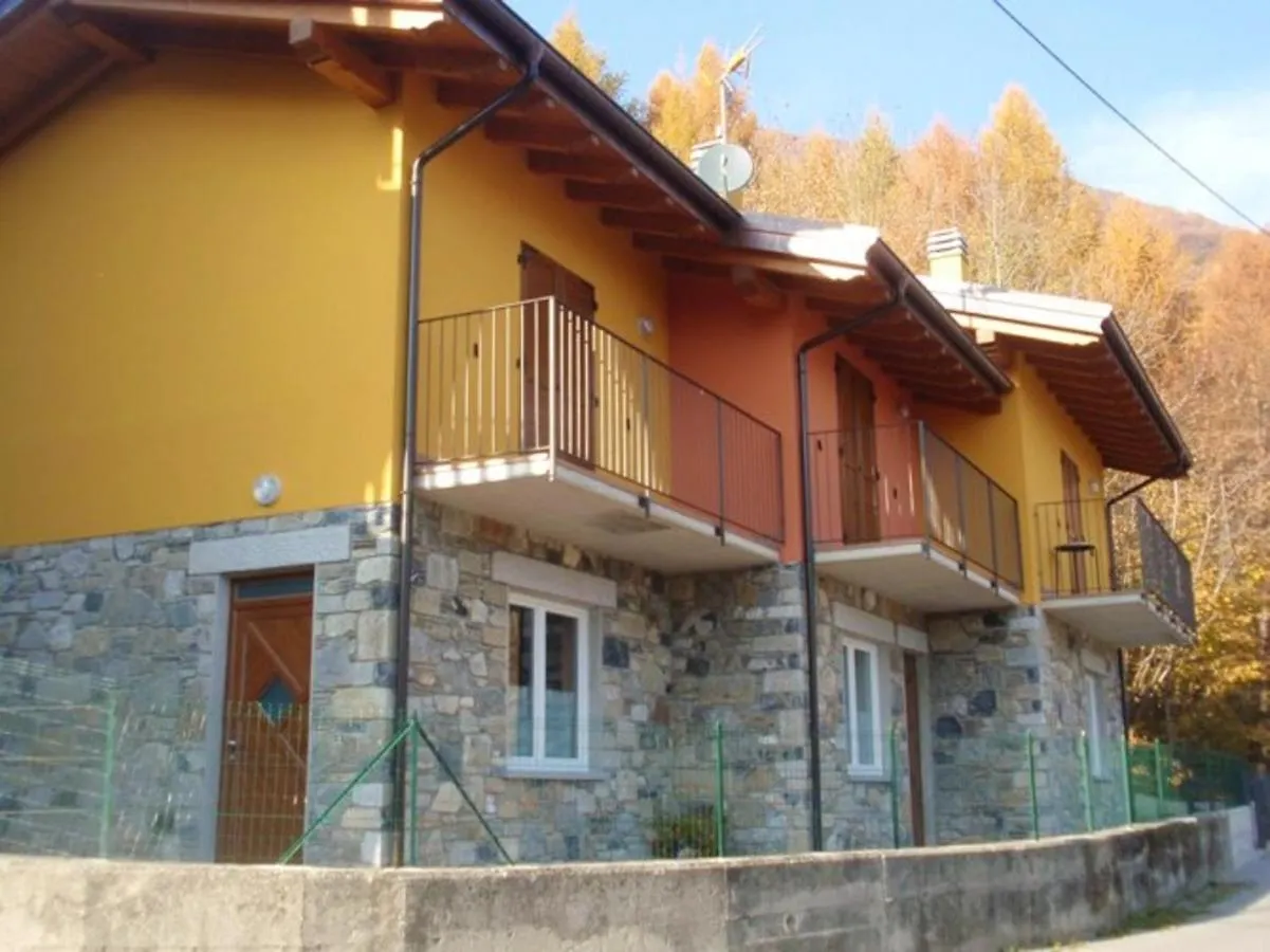 Cosy Apartment With Panoramic View In Livo 70 M² Terrace Italien